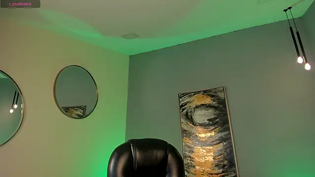 LiamCarterX online show from 12-01-25, 12:11