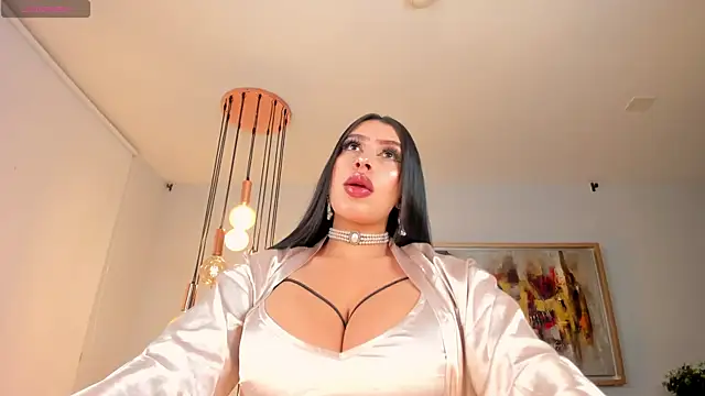 LeahLombardi  online show from 04-16-26, 03:29