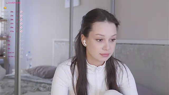 chillgirll online show from 03-22-26, 05:32