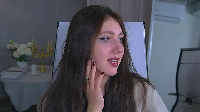 Mary Miiller online show from 11-10-25, 05:45