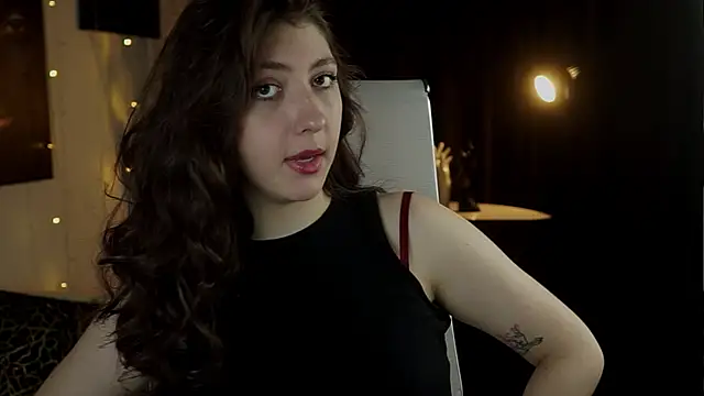 Mary Miiller online show from 03-04-26, 07:38