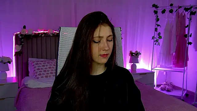 Mary Miiller online show from 03-06-26, 08:20