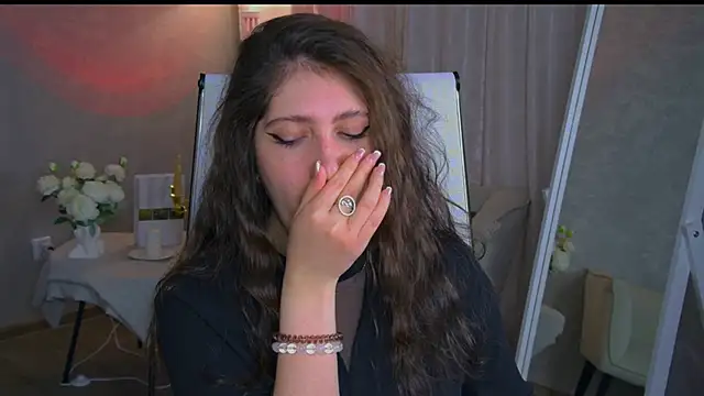 Mary Miiller online show from 02-17-26, 06:44