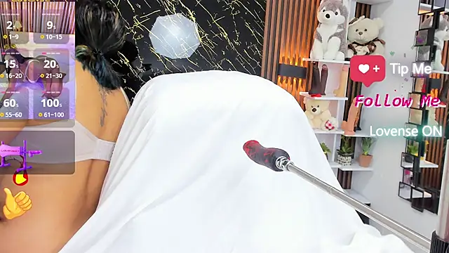 emma liz2 online show from 11-20-25, 11:55