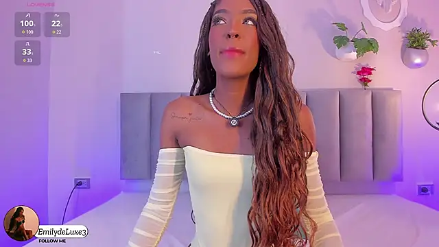 Emely Deluxe online show from 01-14-26, 10:30