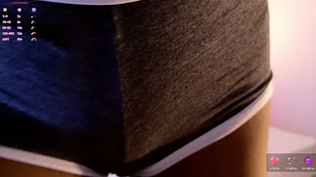 Emely Deluxe online show from 02-15-26, 11:42