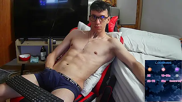 angelicious  online show from 01-10-26, 12:33