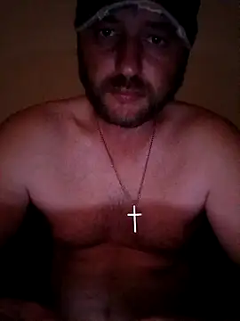 Snapshot of Makis09 chatting on 11-23-25, 04:17 Makis09 online show from 11-23-25, 04:17