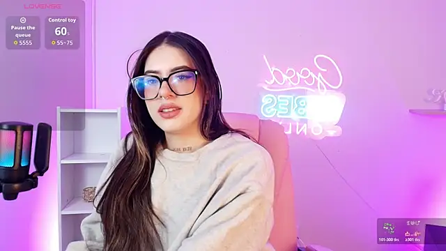 Alice Vixen online show from 11-08-25, 12:42