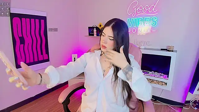 Alice Vixen online show from 03-16-26, 12:09