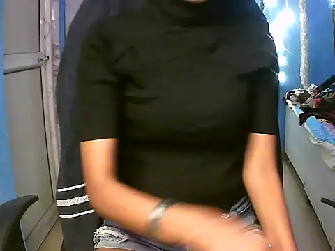 RENUKA RAJPUT online show from 11-12-25, 07:51