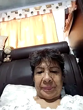 OliviaMorris1 online show from 11-18-25, 03:04