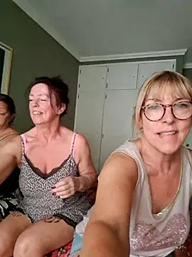 Snapshot of ClassyNAWTYBritMILF chatting on 07-04-26, 08:21 ClassyNAWTYBritMILF online show from 07-04-26, 08:21