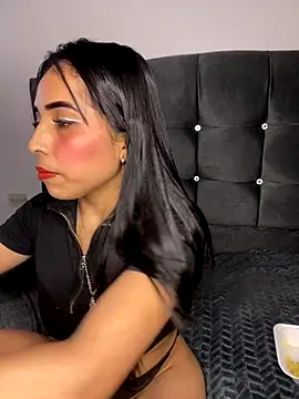 Snapshot of Rosa_25x chatting on 09-22-25, 01:06 Rosa 25x online show from 09-22-25, 01:06