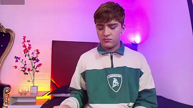 Lucass love online show from 03-21-26, 01:04