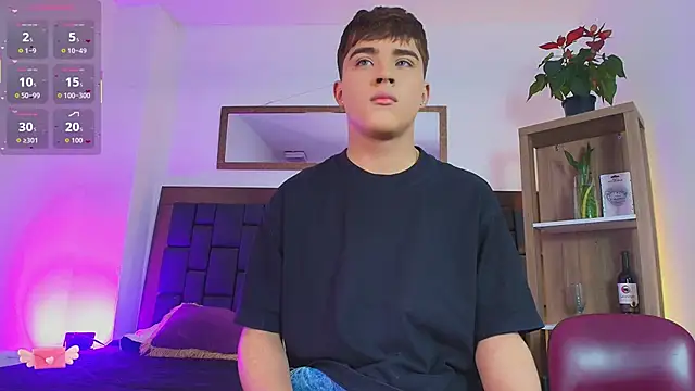 Lucass love online show from 02-12-26, 07:24