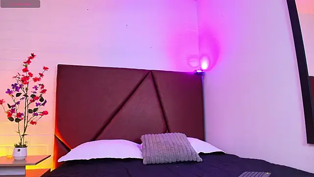 Lucass love online show from 03-15-26, 01:29