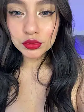 Snapshot of lunatorch chatting on 11-17-25, 11:36 lunatorch online show from 11-17-25, 11:36