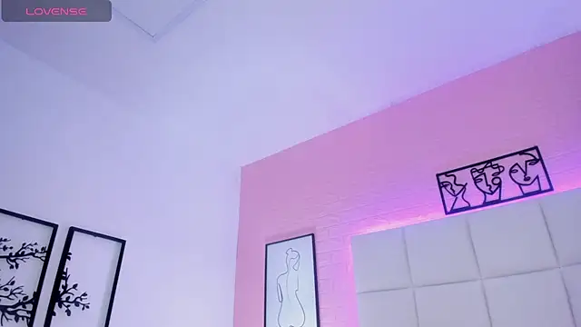 Meloddy Parkerr  online show from 04-14-26, 04:06