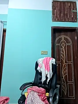 Bristy- online show from 12-21-25, 05:25