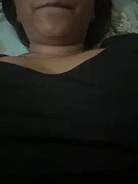 Snapshot of Anshaya chatting on 05-18-26, 04:34 Anshaya online show from 05-18-26, 04:34