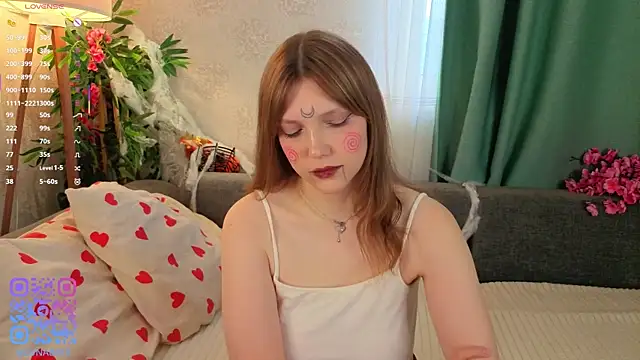 Lunabate online show from 10-31-25, 05:04