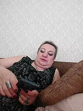 StarNicole online show from 11-19-25, 06:02