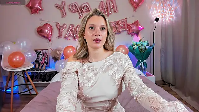 EmiSoul online show from 11-18-25, 03:54