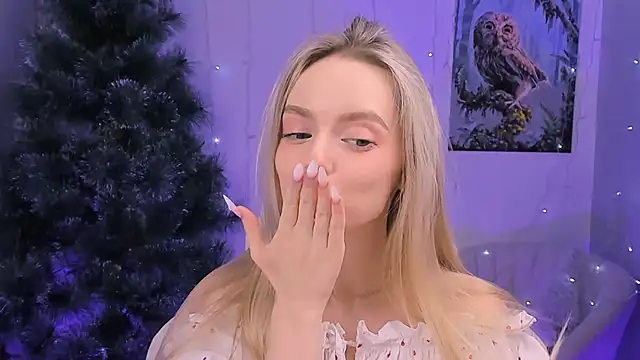 JuliaBrewwer online show from 12-18-25, 01:37