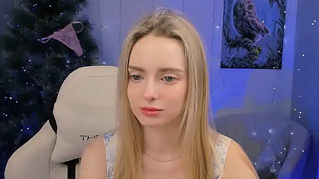 JuliaBrewwer online show from 12-22-25, 02:06