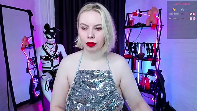 Anna Maxwell online show from 09-26-25, 01:45