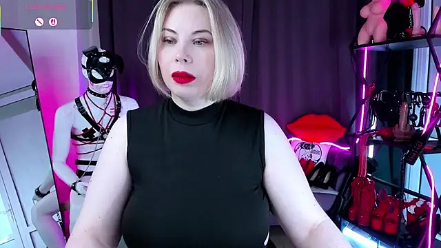 Snapshot of Anna_Maxwell chatting on 06-07-26, 01:55 Anna Maxwell online show from 06-07-26, 01:55