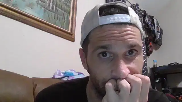 Snapshot of dik4cache chatting on 09-17-25, 11:07 dik4cache online show from 09-17-25, 11:07