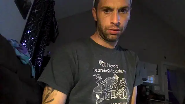 Snapshot of dik4cache chatting on 09-15-25, 07:31 dik4cache online show from 09-15-25, 07:31