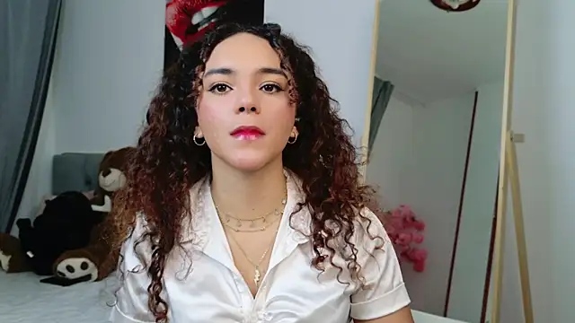 Taylor Tina online show from 10-18-25, 07:43