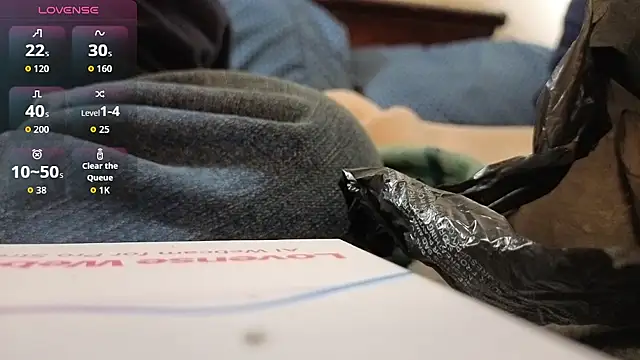 Shy Naughty Girl online show from 03-15-26, 12:39