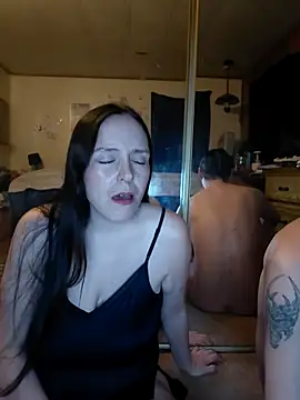 Shy Naughty Girl online show from 04-17-26, 03:42