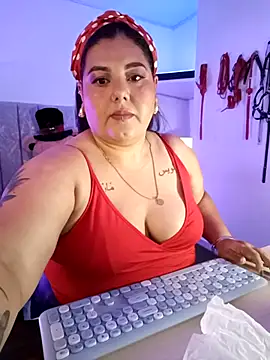 AndreaKinky online show from 11-21-25, 08:13