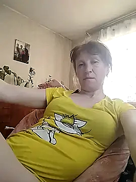 Snapshot of Flower2931 chatting on 05-04-26, 12:19 Flower2931 online show from 05-04-26, 12:19