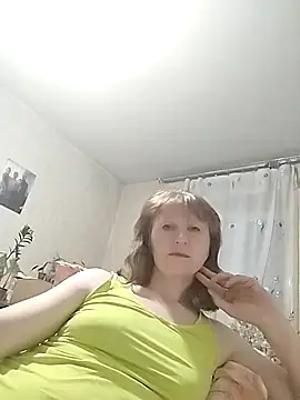 Snapshot of Flower2931 chatting on 05-01-26, 06:46 Flower2931 online show from 05-01-26, 06:46