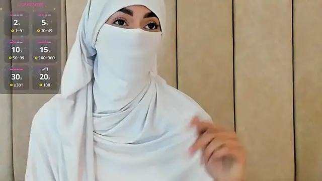  Zahiira  online show from 09-27-25, 12:00