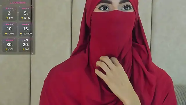  Zahiira  online show from 09-11-25, 11:43