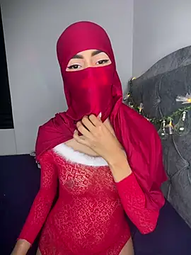 Snapshot of _Zahiira_ chatting on 07-15-26, 11:39 Zahiira online show from 07-15-26, 11:39