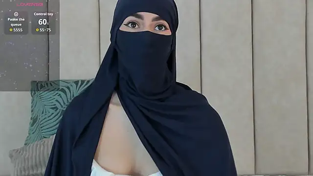  Zahiira  online show from 12-03-25, 12:04