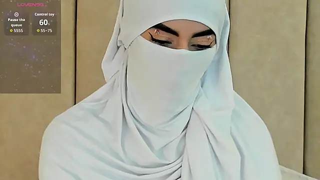  Zahiira  online show from 09-12-25, 11:43