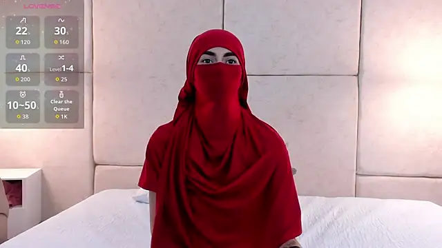  Zahiira  online show from 10-15-25, 01:30