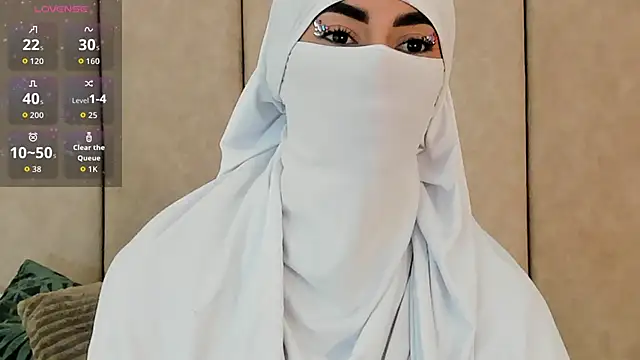  Zahiira  online show from 09-19-25, 11:58