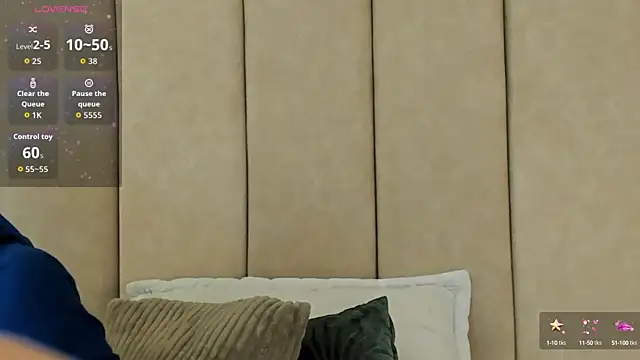  Zahiira  online show from 09-20-25, 11:37