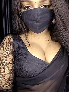 Webrowncouple online show from 10-04-25, 02:40
