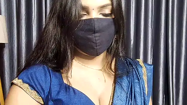 Webrowncouple online show from 10-10-25, 04:30